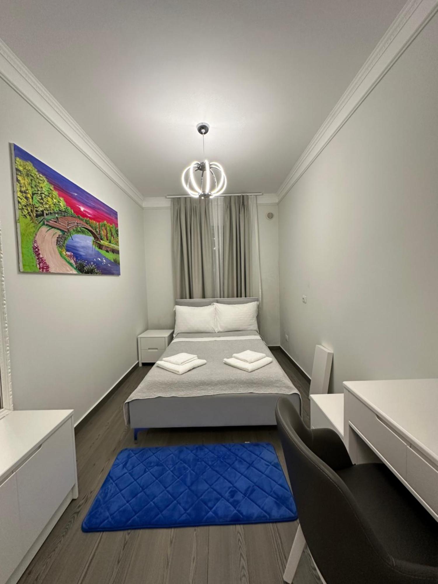 Hotel Imperiale Драч Екстериор снимка